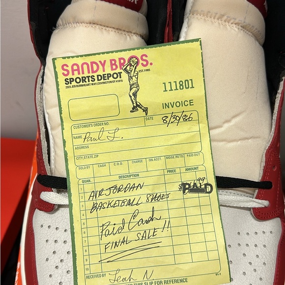 Air Jordan 1 lost and found - Picture 7 of 7